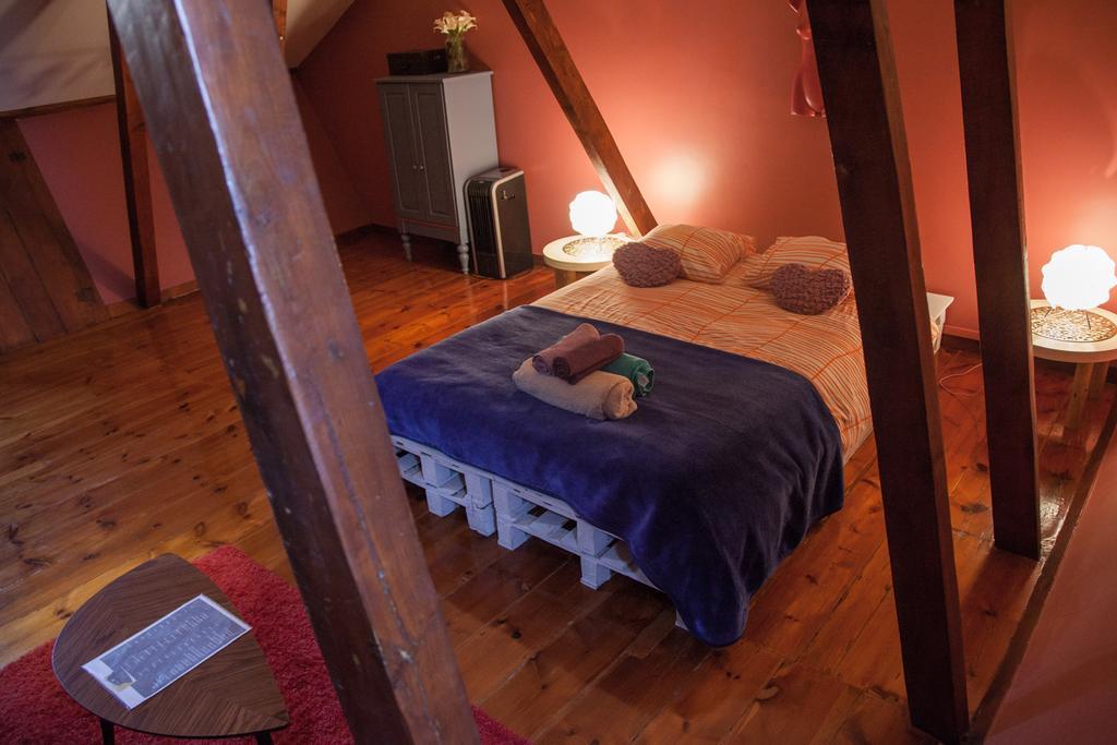 Hostel Graca 28 Лиссабон Номер фото