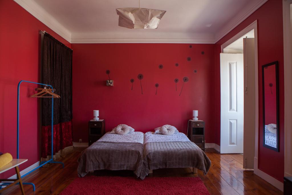 Hostel Graca 28 Лиссабон Номер фото