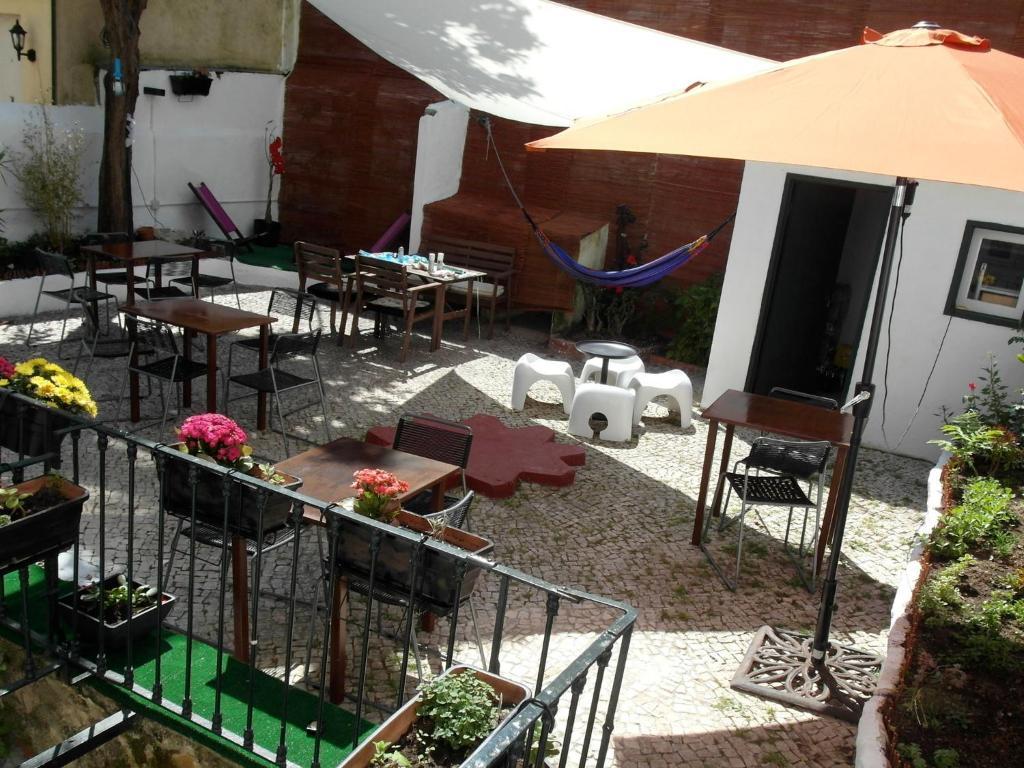 Hostel Graca 28 Лиссабон Экстерьер фото